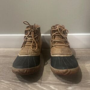 Sorel Women's N About Leather Rain Snow Boots 8.5